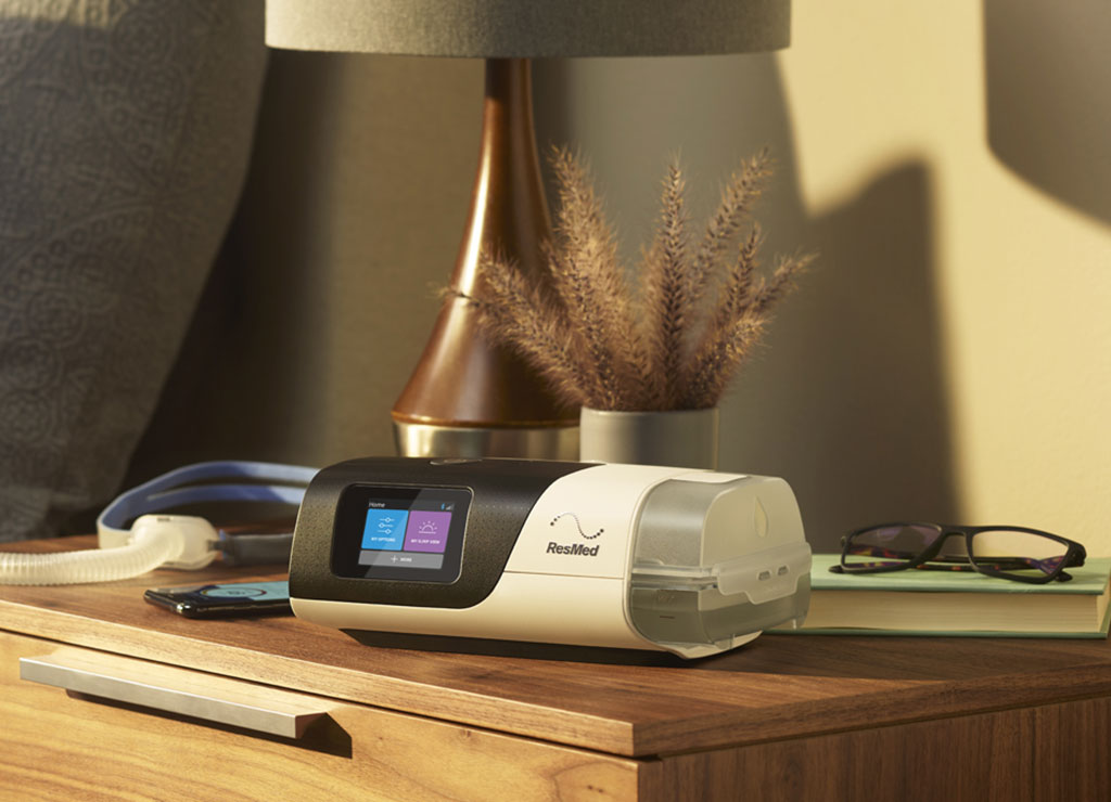 AirSense™ 11 AutoSet™ and HumidAir™ Humidifier